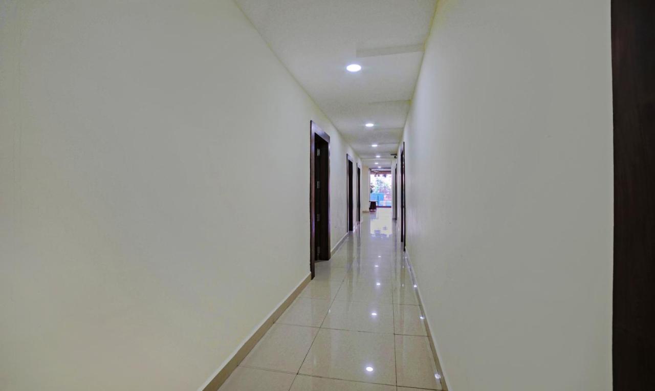 Treebo Seven Inn Tirupati Ngoại thất bức ảnh